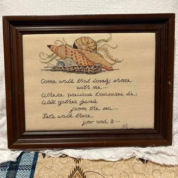 Framed Seashell Embroidery Art hand stitched - Picture 1 of 10